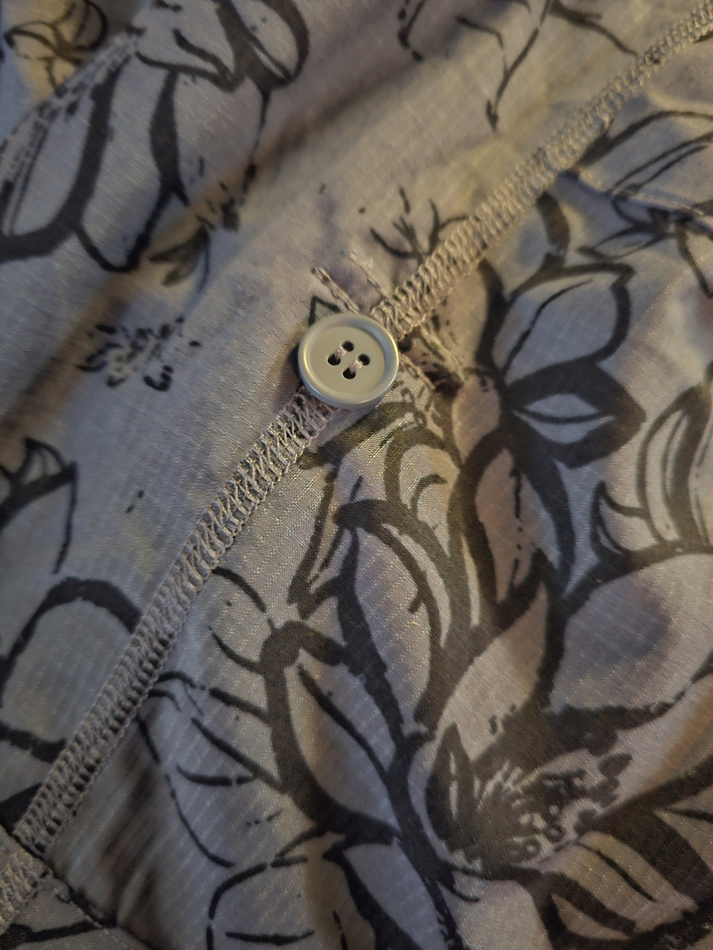 St. John's Bay Blue Floral Women's Bermuda Shorts - Picture 3 of 10